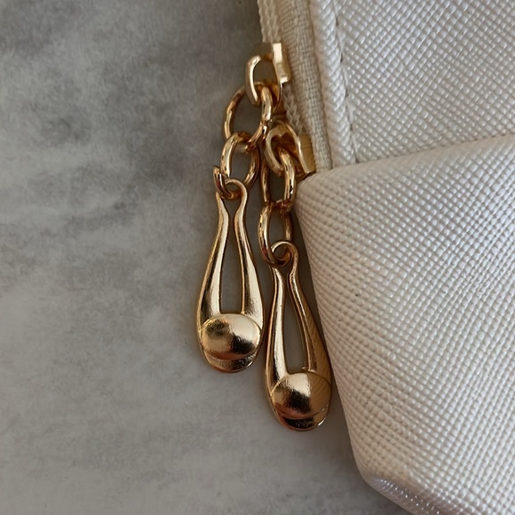 Chenille Pink and Gold Face Makeup Bag NIP - Picture 3 of 3